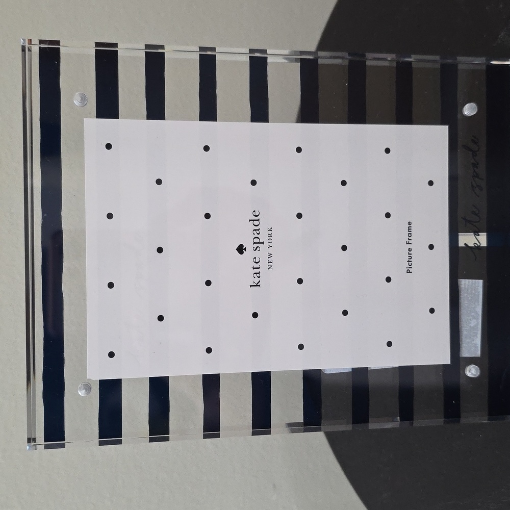 NWT: Kate Spade Acrylic Picture Frames (IN STRIPED ONLY) - Picture 7 of 11